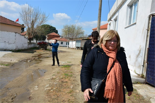 Dokuz Eylül Üniversitesi Çevre Mühendisliği Bölümü Öğretim Görevlisi Prof. Dr. Ayşegül PALA' nın Akıllı Köy Ziyareti 